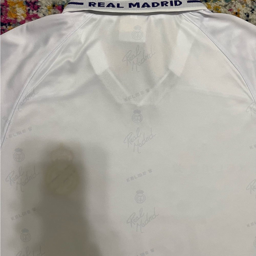 Retro Real Madrid Kelme 1994-96 Home Kit - Picture 4 of 4